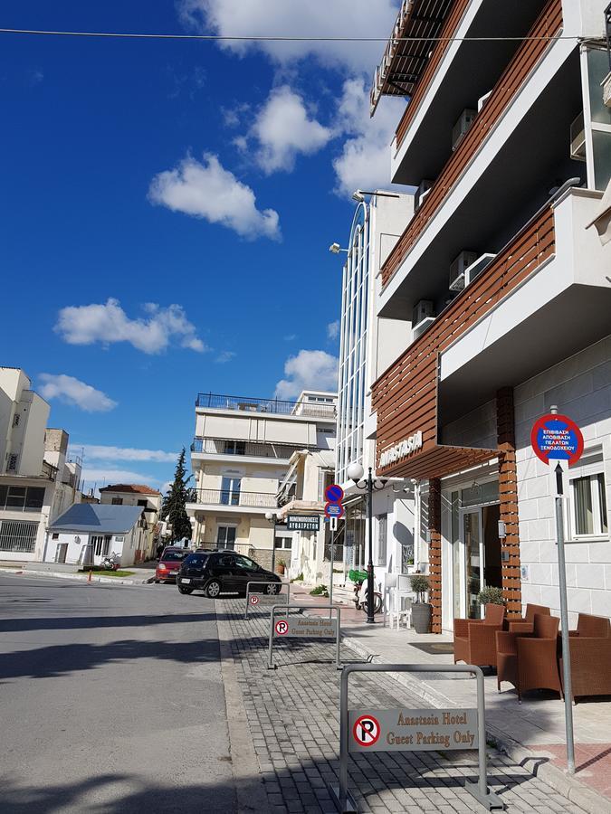 Anastasia Hotel *